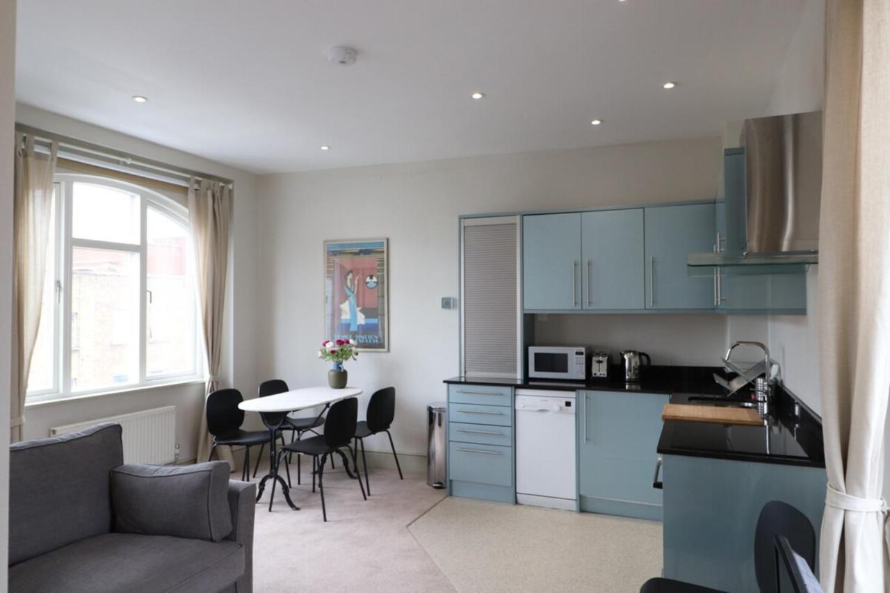 Stylish Light-Filled 1 Bedroom Flat In Hammersmith Londen Buitenkant foto